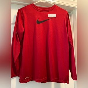Nike youth xl long sleeve
